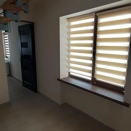 Pensión House *
