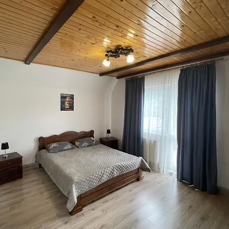 Guest house House Slavske